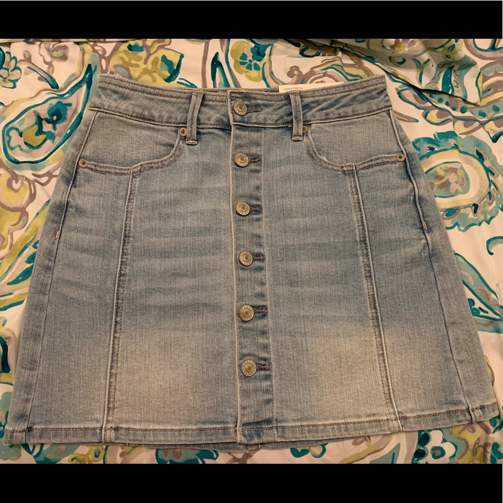 American Eagle NEW blue jean button down skirt